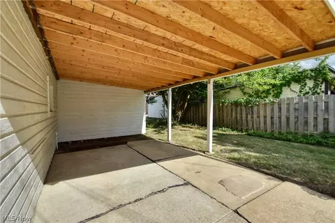891 E 223rd St, Euclid, OH 44123 photo 30
