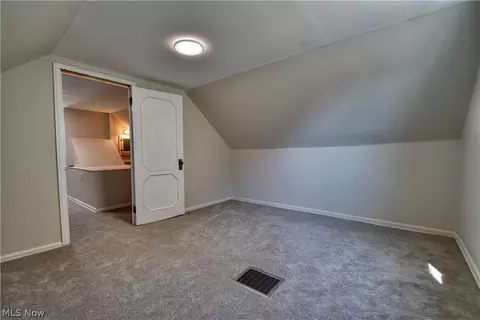 891 E 223rd St, Euclid, OH 44123 photo 21