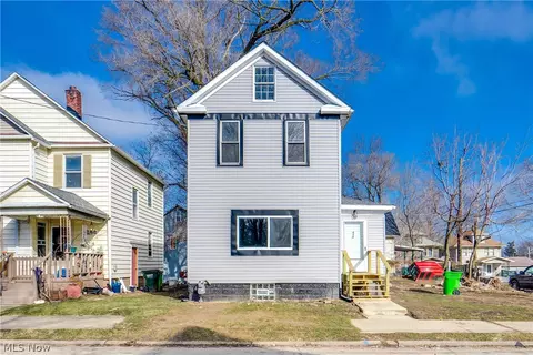 434 E Summit St, Alliance, OH 44601