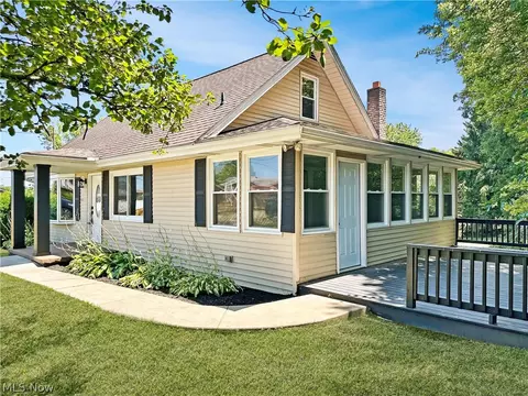 239 Crawford Ave, Wintersville, OH 43953