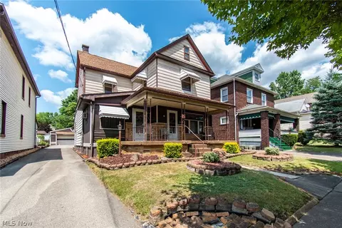 214 Reed Ave, Campbell, OH 44405