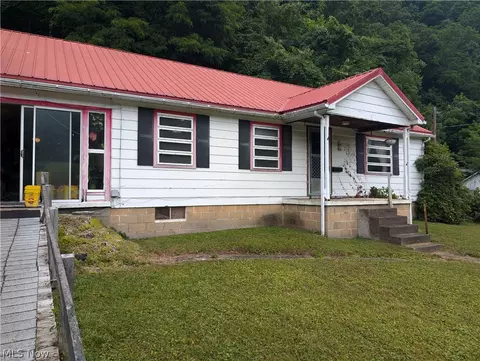 19088 S Calhoun Hwy, Orma, WV 25268 photo 6