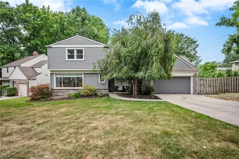 2329 Lyndway Rd, Beachwood, OH 44122