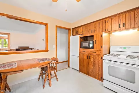 Kitchen - 16242 Wheeler Rd, Lagrange, OH 44050 photo 3 of 4