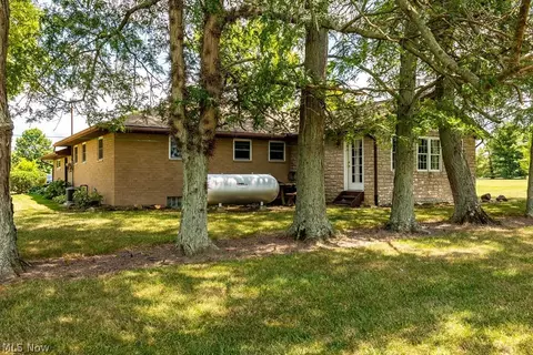 Exterior - 16242 Wheeler Rd, Lagrange, OH 44050 photo 3 of 5