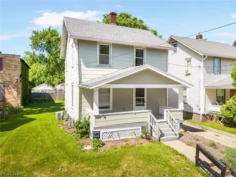 1311 14th St NE, Canton, OH 44705