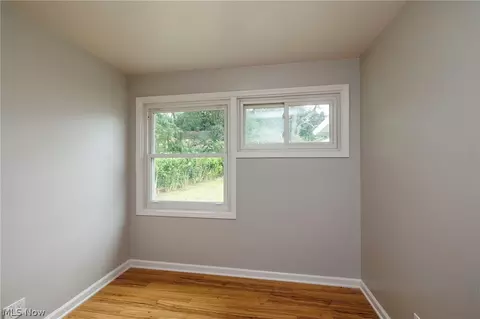 Bedroom - 1246 Clifton Ave, Akron, OH 44310 photo 5 of 6