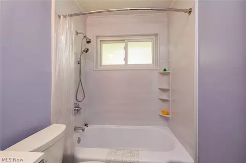 Bath - 1246 Clifton Ave, Akron, OH 44310 photo 1 of 2