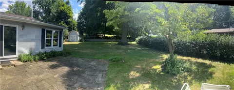 Exterior - 2430 Midvale Rd NW, Canton, OH 44708 photo 5 of 6