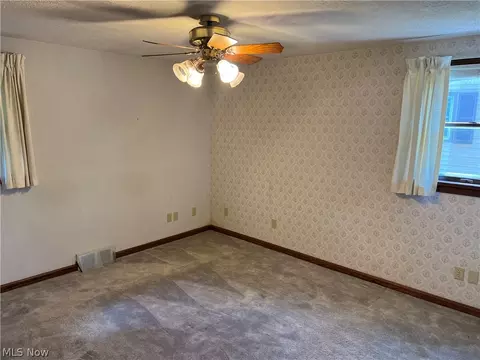 Bedroom - 2430 Midvale Rd NW, Canton, OH 44708 photo 6 of 12