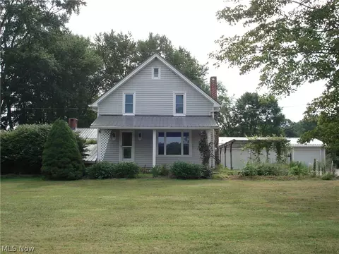 2870 Russell Rd, Dorset, OH 44032