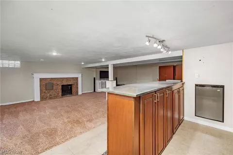 Living - 822 Seneca Ave, Huron, OH 44839 photo 3 of 3