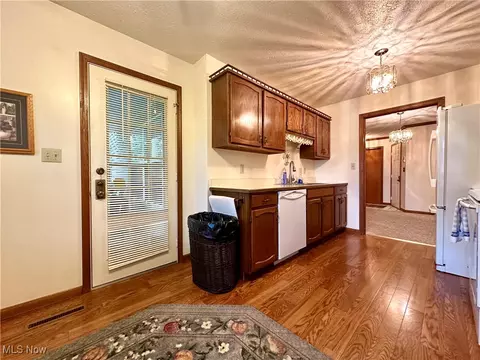 1320 Fox Run Dr, Boardman, OH 44512 photo 16
