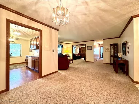 1320 Fox Run Dr, Boardman, OH 44512 photo 2