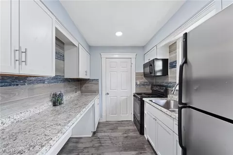 Kitchen - 317 Abbe Rd N, Elyria, OH 44035 photo 1 of 2