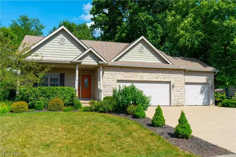 2770 Vicksburg Ave NW, Canton, OH 44708 photo 2