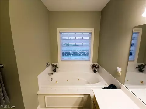 2770 Vicksburg Ave NW, Canton, OH 44708 photo 19