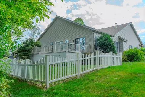 2770 Vicksburg Ave NW, Canton, OH 44708 photo 3
