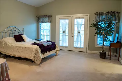 2770 Vicksburg Ave NW, Canton, OH 44708 photo 13