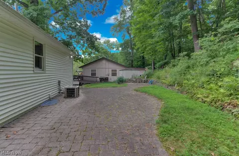Exterior - 93 E Mohawk Dr, Malvern, OH 44644 photo 7 of 10