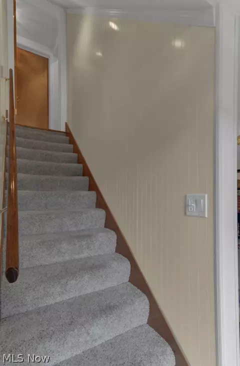 Entry Way - 93 E Mohawk Dr, Malvern, OH 44644 photo 1 of 1
