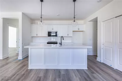 9155 Ledge View Ter, Broadview Heights, OH 44147 photo 6