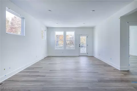 9155 Ledge View Ter, Broadview Heights, OH 44147 photo 10