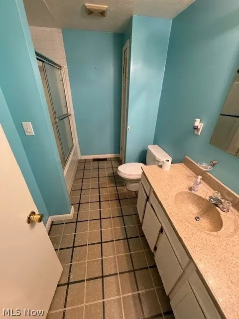 Bath - 3225 Call Rd, Perry, OH 44081 photo 1 of 3