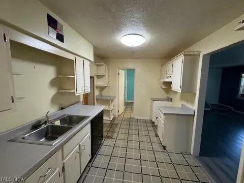 Kitchen - 3225 Call Rd, Perry, OH 44081 photo 1 of 2