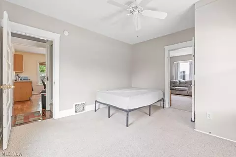 323 Daisy Ave, Berea, OH 44017 photo 14