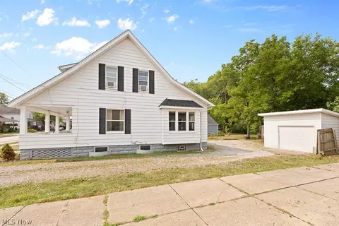 323 Daisy Ave, Berea, OH 44017 photo 39