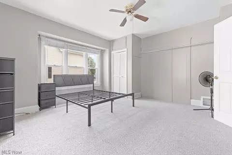 323 Daisy Ave, Berea, OH 44017 photo 17