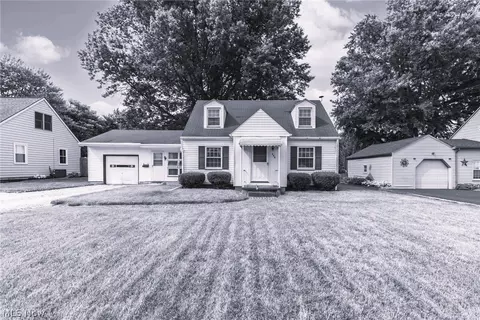 970 Jones Dr, Salem, OH 44460