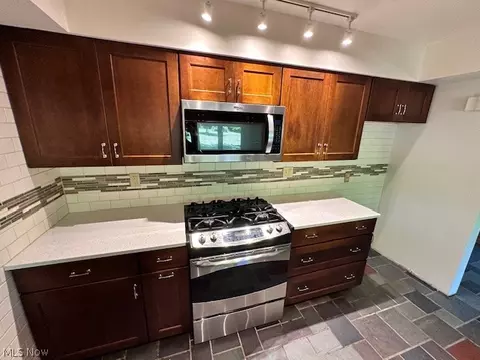 Kitchen - 2551 River Rd, Willoughby Hills, OH 44094 photo 3 of 6