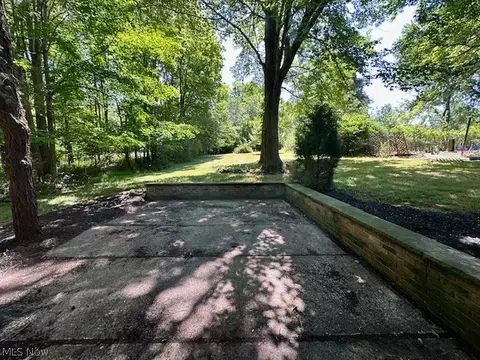 Exterior - 2551 River Rd, Willoughby Hills, OH 44094 photo 6 of 6