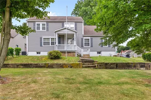 1978 Lisbon St, East Liverpool, OH 43920
