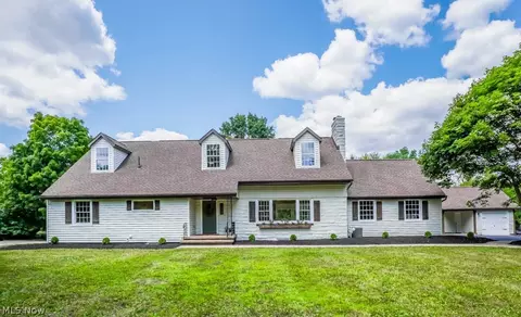 227 W Streetsboro St, Hudson, OH 44236
