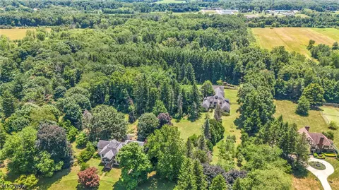 7588 Middle Ridge Rd, Madison, OH 44057 photo 3