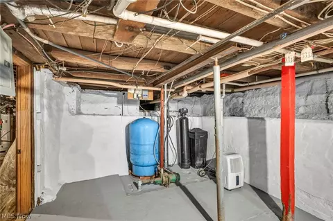 7588 Middle Ridge Rd, Madison, OH 44057 photo 41