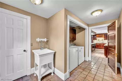 7588 Middle Ridge Rd, Madison, OH 44057 photo 39