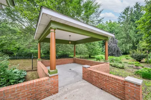 7588 Middle Ridge Rd, Madison, OH 44057 photo 7