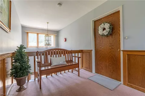 1441 Harbor Dr NW, Canton, OH 44708 photo 5