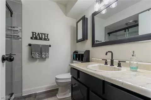 1441 Harbor Dr NW, Canton, OH 44708 photo 19