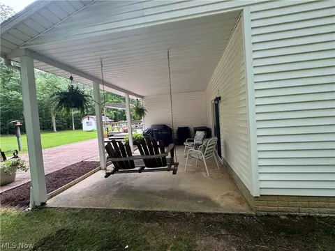 942 Webster Rd, Jefferson, OH 44047 photo 2