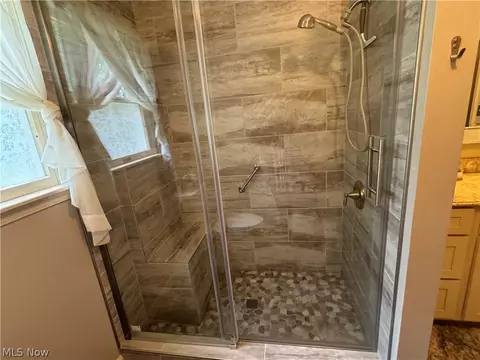 942 Webster Rd, Jefferson, OH 44047 photo 16