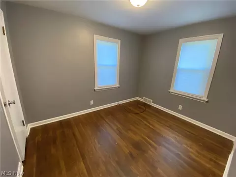 5018 2nd St NW, Canton, OH 44708 photo 5
