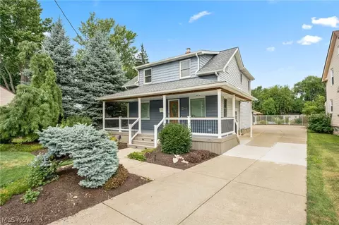 22656 Mastick Rd, Fairview Park, OH 44126