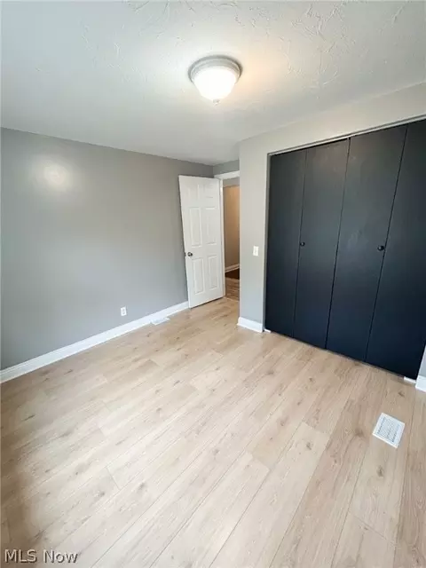 Bedroom - 129 Walleye Ct, Lagrange, OH 44050 photo 2 of 3