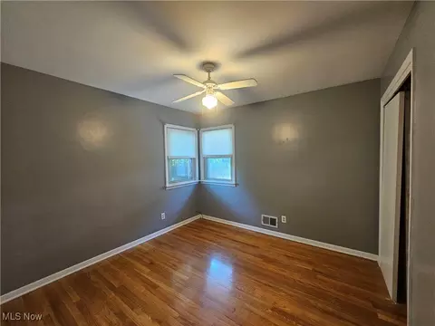 7907 Ackley Rd, Parma, OH 44129 photo 23