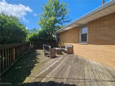 7907 Ackley Rd, Parma, OH 44129 photo 28